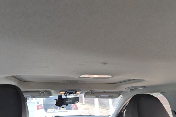 Used Hyundai Elantra 2021 1.5L CVT GLX Elite Edition Headliner