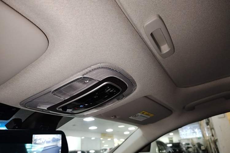 Used Hyundai Elantra 2021 1.5L CVT LUX Prestige Edition Headliner