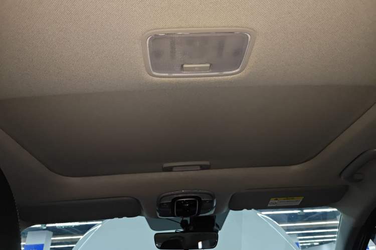 Used Hyundai Elantra 2021 1.5L CVT LUX Prestige Edition Headliner