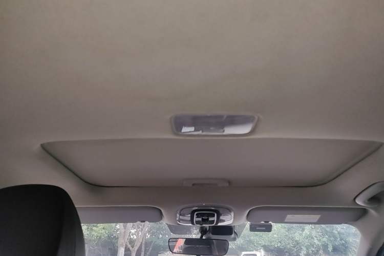Used Hyundai Elantra 2021 1.5L CVT LUX Prestige Edition Headliner