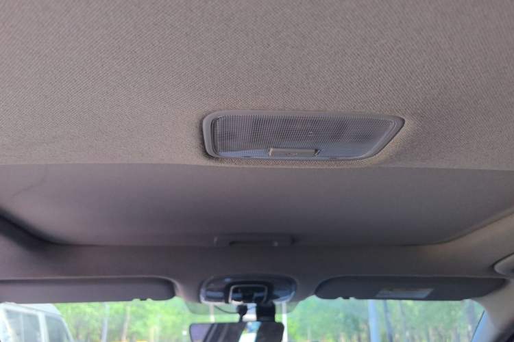 Used Hyundai Elantra 2021 1.5L CVT GLX Elite Edition Headliner