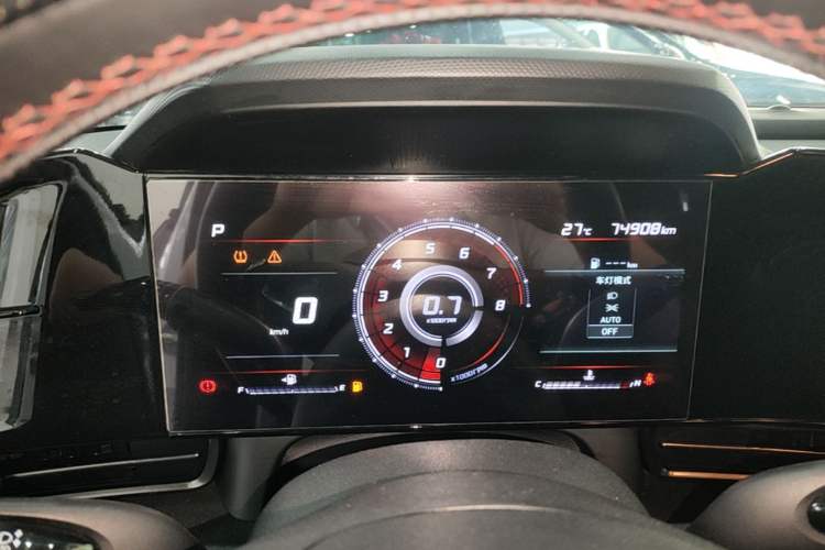 Used Hyundai Elantra 2021 240TGDi DCT LUX Prestige Edition Instrument Cluster