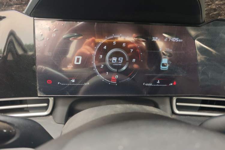 Used Hyundai Elantra 2021 1.5L CVT LUX Prestige Edition Instrument Cluster