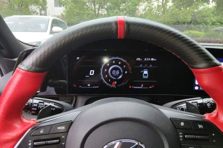 Used Hyundai Elantra 2021 240TGDi DCT LUX Prestige Edition Instrument Cluster