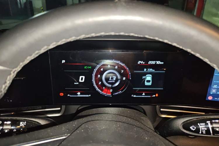 Used Hyundai Elantra 2021 1.5L CVT LUX Prestige Edition Instrument Cluster