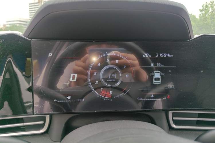 Used Hyundai Elantra 2021 1.5L CVT GLX Elite Edition Instrument Cluster