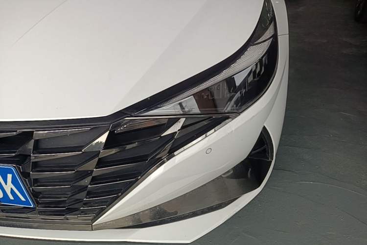 Used Hyundai Elantra 2021 1.5L CVT GLX Elite Edition Left Front Headlight