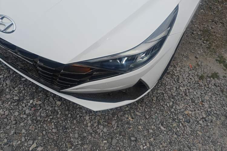 Used Hyundai Elantra 2021 1.5L CVT LUX Prestige Edition Left Front Headlight