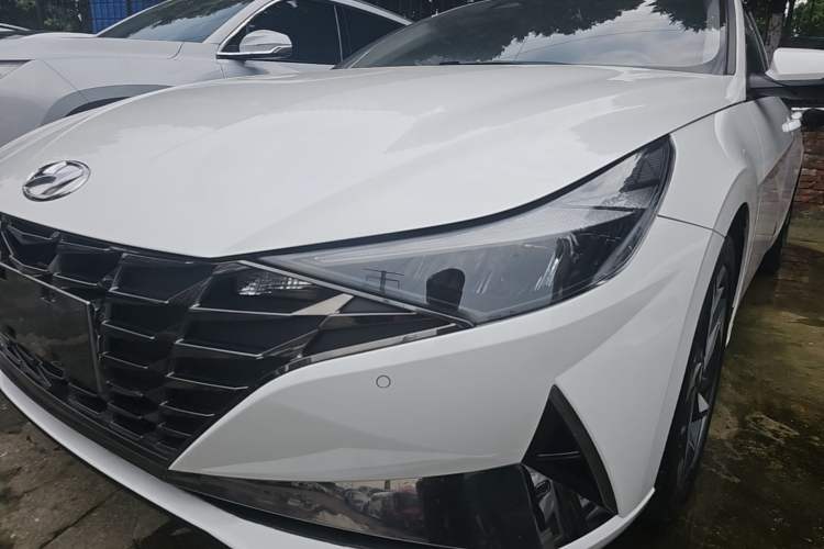 Used Hyundai Elantra 2021 1.5L CVT LUX Prestige Edition Left Front Headlight