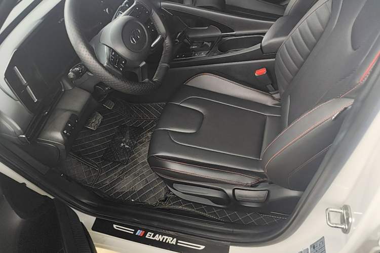 Used Hyundai Elantra 2021 240TGDi DCT GLX Elite Edition Left Front Seat