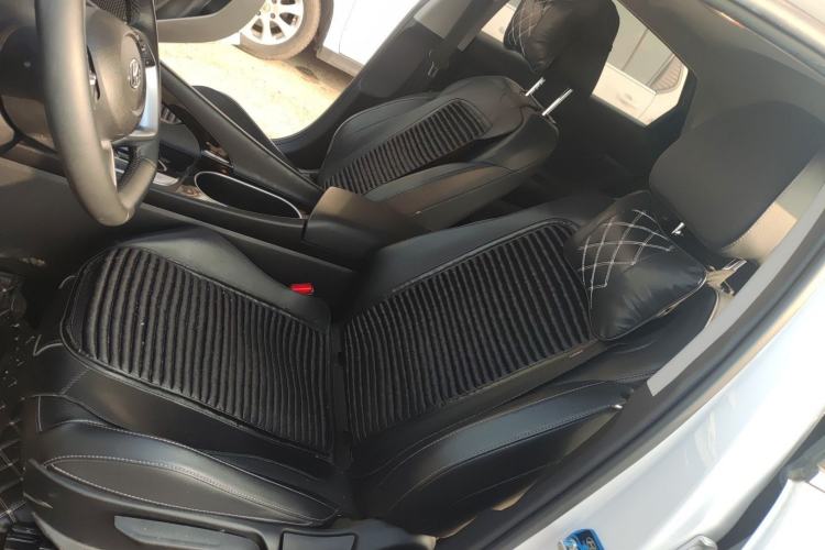 Used Hyundai Elantra 2021 1.5L CVT GLX Elite Edition Left Front Seat