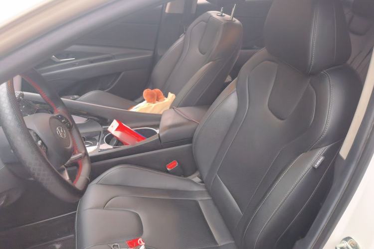 Used Hyundai Elantra 2021 1.5L CVT GLX Elite Edition Left Front Seat