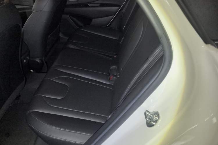 Used Hyundai Elantra 2021 1.5L CVT GLX Elite Edition Left Rear Seat