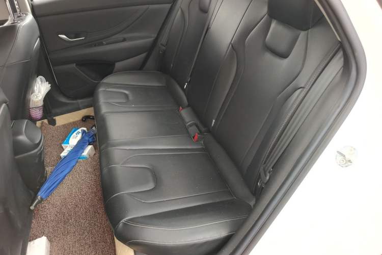 Used Hyundai Elantra 2021 1.5L CVT LUX Prestige Edition Left Rear Seat