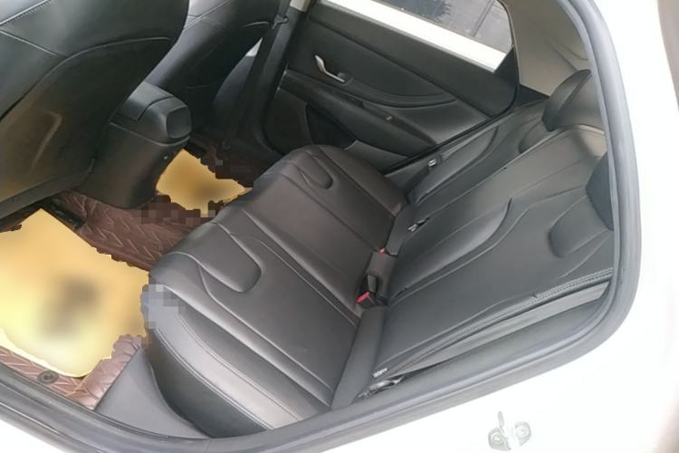 Used Hyundai Elantra 2021 1.5L CVT LUX Prestige Edition Left Rear Seat