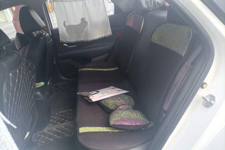 Used Hyundai Elantra 2021 1.5L CVT LUX Prestige Edition Left Rear Seat