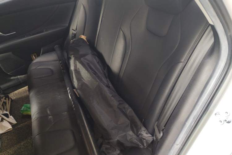 Used Hyundai Elantra 2021 1.5L CVT GLX Elite Edition Left Rear Seat