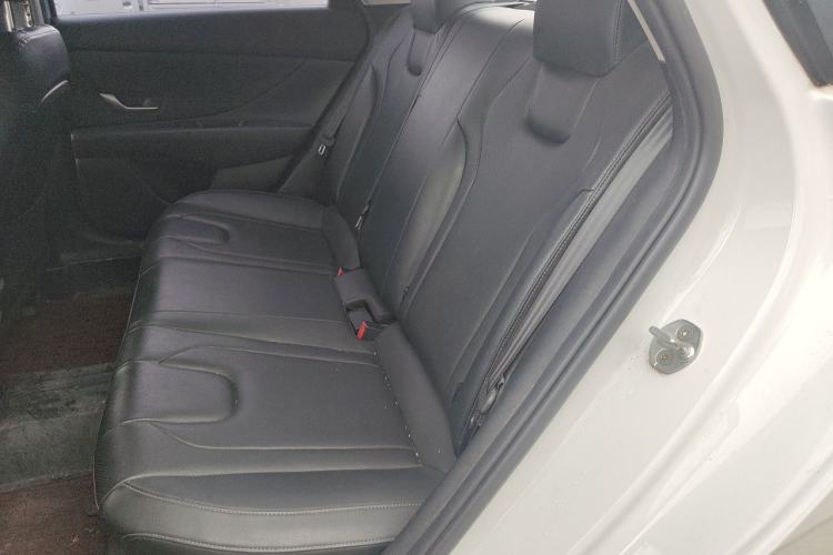 Used Hyundai Elantra 2021 1.5L CVT GLX Elite Edition Left Rear Seat
