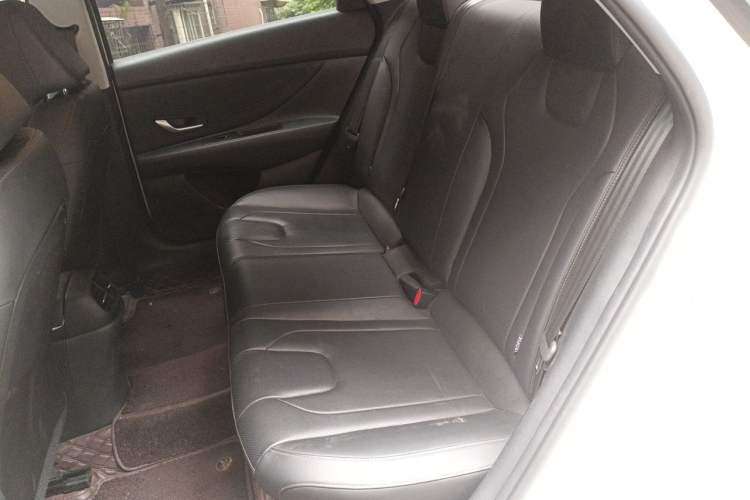 Used Hyundai Elantra 2021 1.5L CVT GLX Elite Edition Left Rear Seat