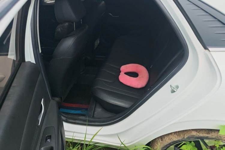 Used Hyundai Elantra 2021 1.5L CVT LUX Prestige Edition Left Rear Seat