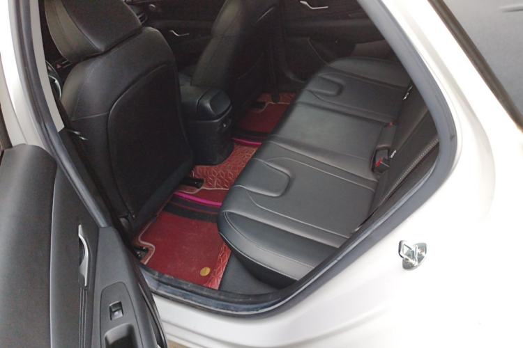 Used Hyundai Elantra 2021 1.5L CVT LUX Prestige Edition Left Rear Seat