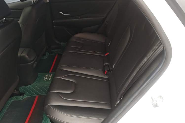 Used Hyundai Elantra 2021 1.5L CVT LUX Prestige Edition Left Rear Seat