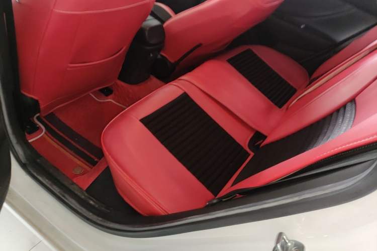 Used Hyundai Elantra 2021 1.5L CVT GLX Elite Edition Left Rear Seat