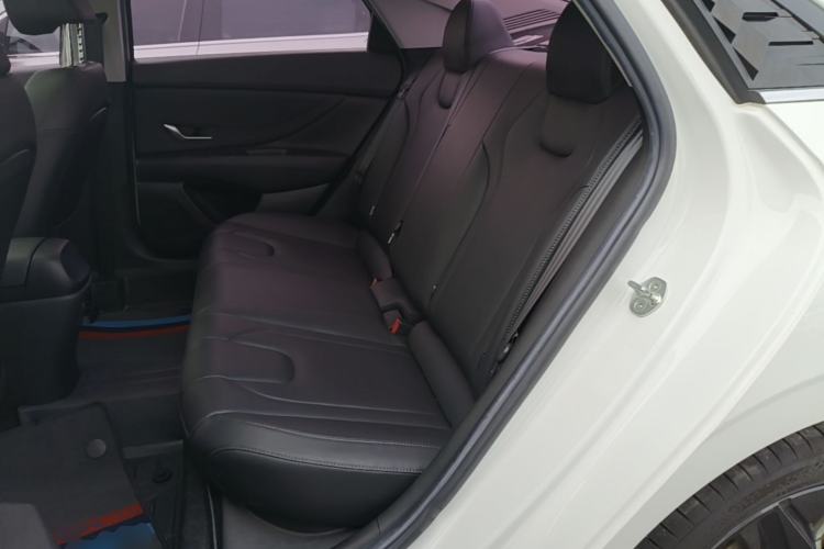 Used Hyundai Elantra 2021 1.5L CVT LUX Prestige Edition Left Rear Seat