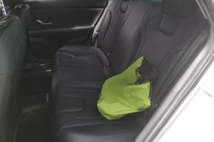Used Hyundai Elantra 2021 1.5L CVT LUX Prestige Edition Left Rear Seat
