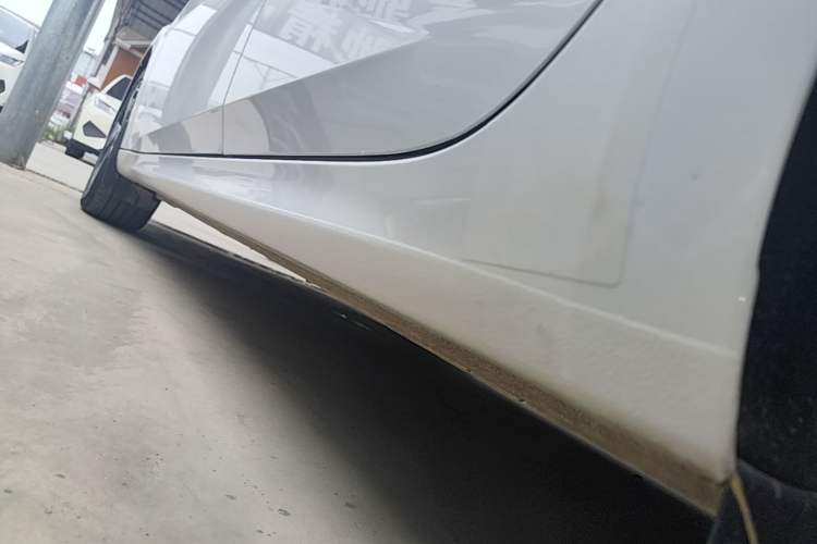 Used Hyundai Elantra 2021 240TGDi DCT GLX Elite Edition Left Side Sill