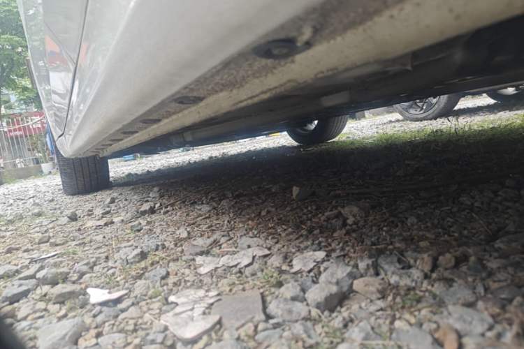 Used Hyundai Elantra 2021 1.5L CVT LUX Prestige Edition Left Side Sill