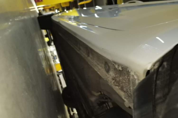 Used Hyundai Elantra 2021 1.5L CVT GLX Elite Edition Left Side Sill