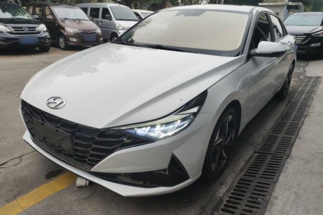 Used Hyundai Elantra 2021 1.5L CVT LUX Prestige Edition