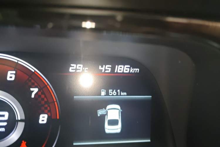 Used Hyundai Elantra 2021 1.5L CVT GLX Elite Edition Odometer Close Up