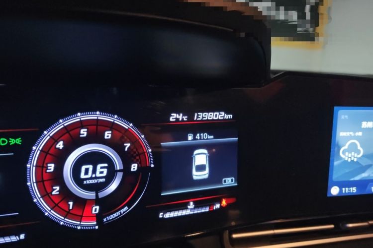 Used Hyundai Elantra 2021 1.5L CVT LUX Prestige Edition Odometer Close Up
