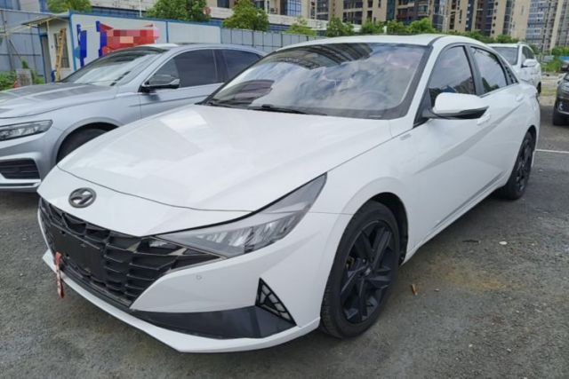 Used Hyundai Elantra 2021 1.5L CVT LUX Prestige Edition