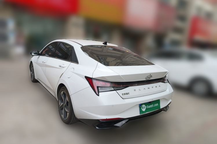 Used Hyundai Elantra 2021 1.5L CVT LUX Prestige Edition Rear Left 45 Deg