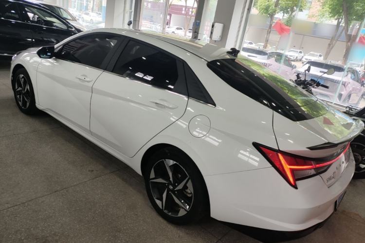 Used Hyundai Elantra 2021 240TGDi DCT LUX Prestige Edition Rear Left 45 Deg