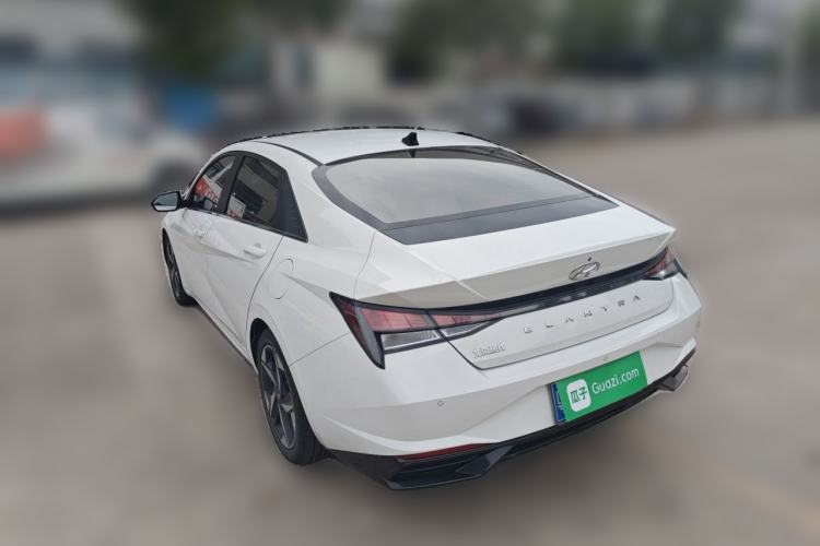 Used Hyundai Elantra 2021 1.5L CVT GLX Elite Edition Rear Left 45 Deg