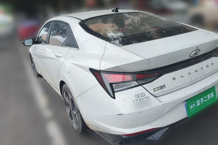 Used Hyundai Elantra 2021 1.5L CVT GLX Elite Edition Rear Left 45 Deg