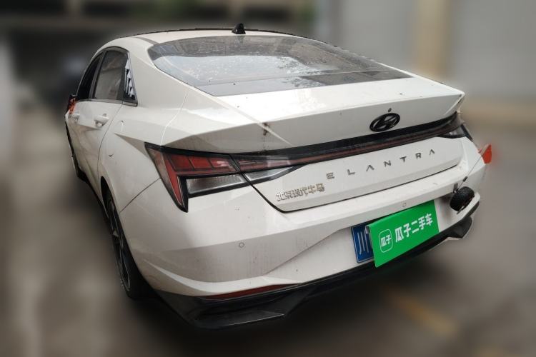 Used Hyundai Elantra 2021 1.5L CVT LUX Prestige Edition Rear Left 45 Deg