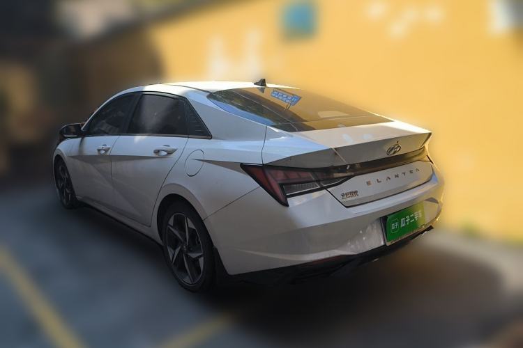 Used Hyundai Elantra 2021 1.5L CVT LUX Prestige Edition Rear Left 45 Deg