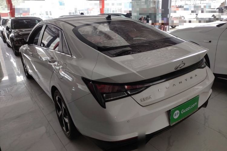 Used Hyundai Elantra 2021 1.5L CVT GLX Elite Edition Rear Left 45 Deg