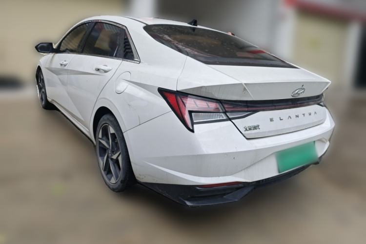Used Hyundai Elantra 2021 1.5L CVT LUX Prestige Edition Rear Left 45 Deg