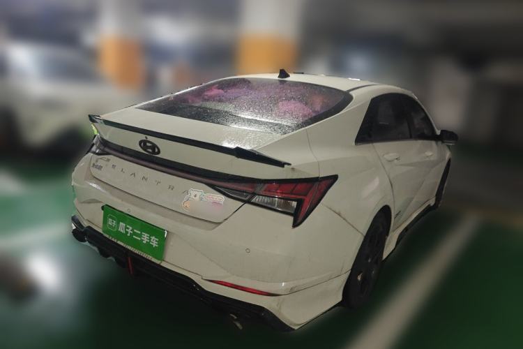 Used Hyundai Elantra 2021 1.5L CVT LUX Prestige Edition Rear Right 45 Deg