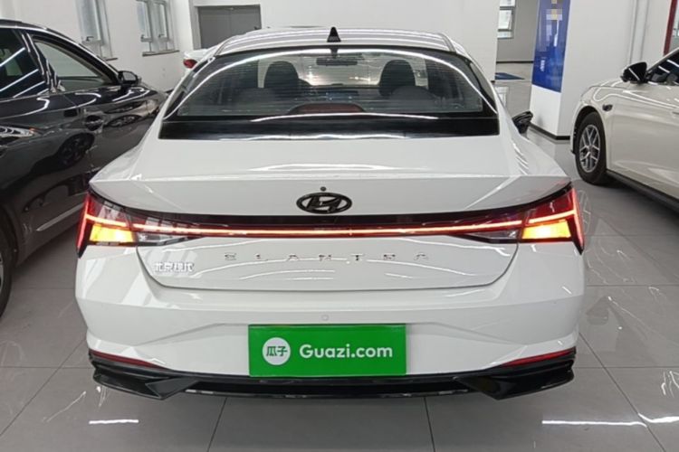 Used Hyundai Elantra 2021 1.5L CVT LUX Prestige Edition Rear
