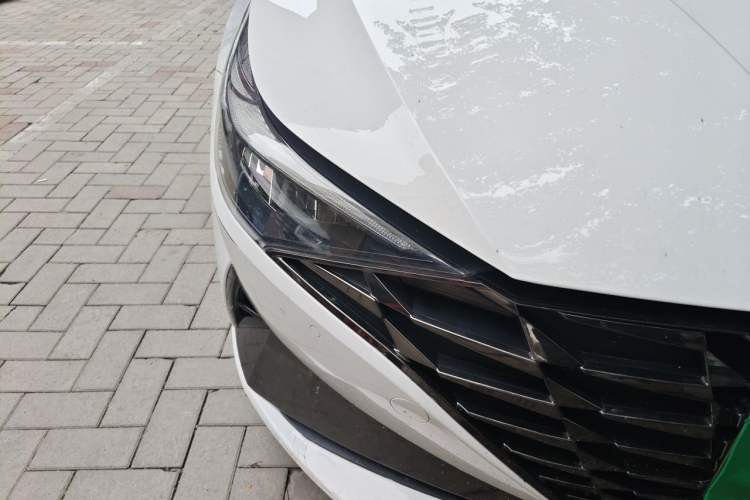 Used Hyundai Elantra 2021 1.5L CVT GLX Elite Edition Right Front Headlight