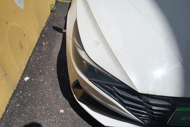 Used Hyundai Elantra 2021 1.5L CVT LUX Prestige Edition Right Front Headlight