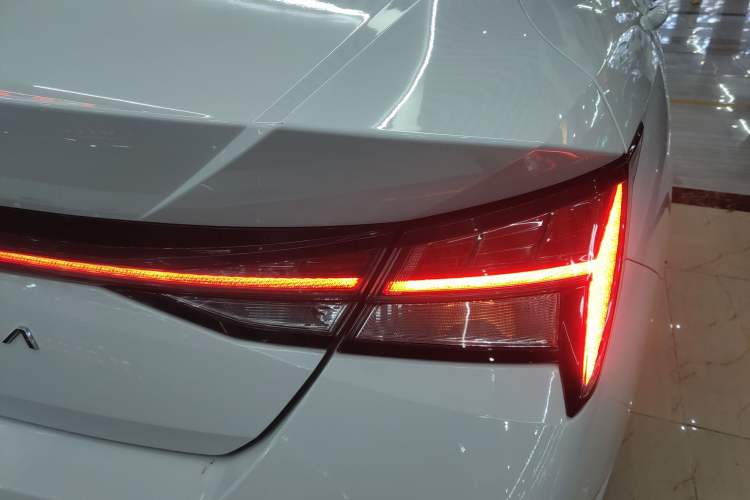 Used Hyundai Elantra 2021 1.5L CVT GLX Elite Edition Right Rear Taillight
