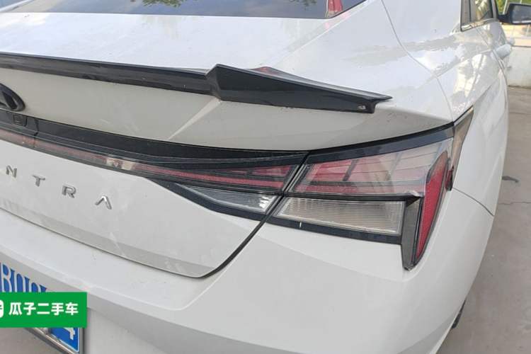 Used Hyundai Elantra 2021 1.5L CVT GLX Elite Edition Right Rear Taillight